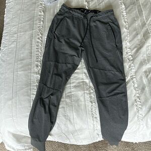 American Eagle Tech Joggers. Size small